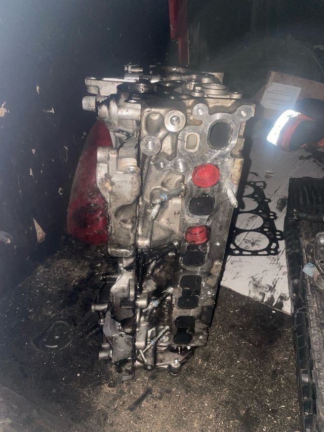 Culata Renault Trafic III 2.0 año 2014