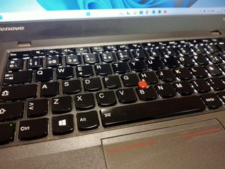 ➤ Potente portátil Lenovo en estado impecable