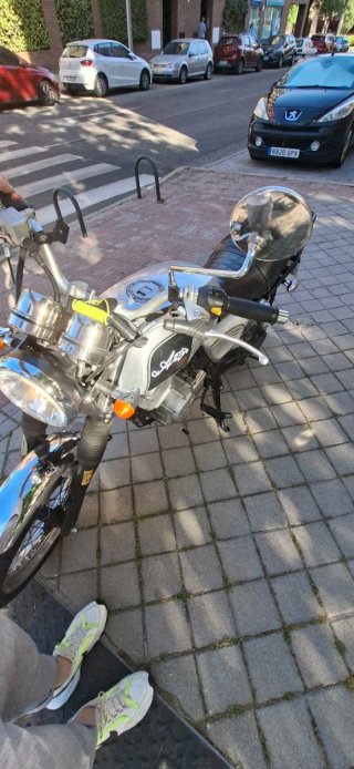 Orcal astor 125cc café racer 10.000km