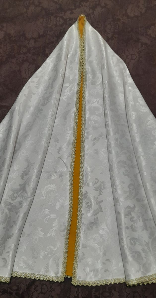 Manto para virgen de 60cm.