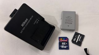 Camara wifi fotos Nikon D3500 reflex nueva