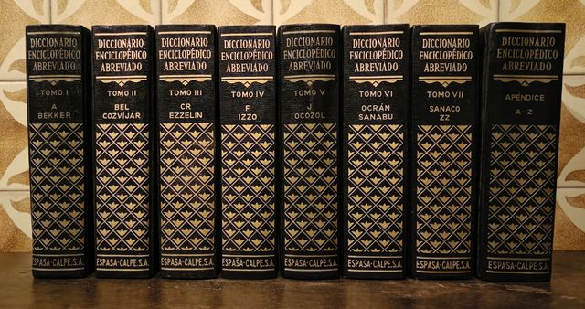 Diccionario enciclopédico abreviado