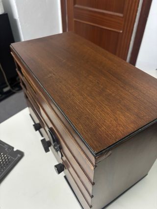 Radio antigua de valvulas philips 520