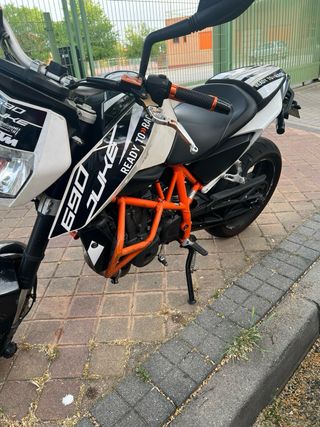 KTM DUKE R 690 ABS  /  2014
