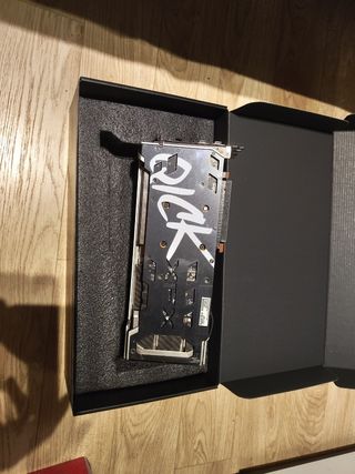 AMD Radeon RX 6700XT (Quick 319 Black)