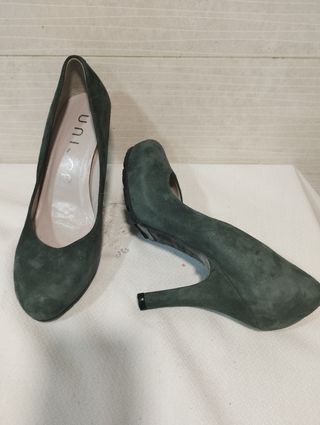 Zapatos nuevos sin estrenar Verdes