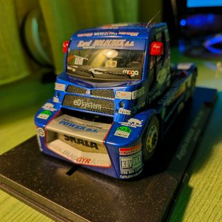 Camión slot buggyra