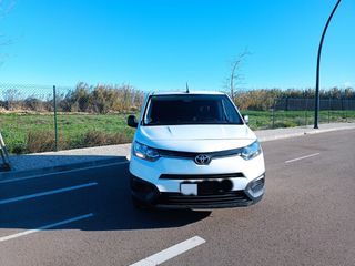 Toyota Proace City 2021