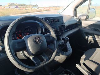 Toyota Proace City 2021