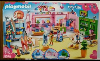 PLAYMOBIL 9078 PASEO COMERCIAL CON 3 TIENDAS