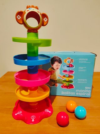 Juguete infantil monito bolitas espiral