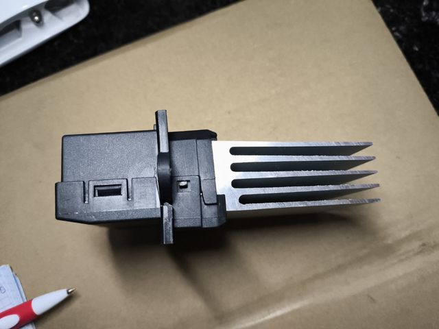 RESISTENCIA VENTILADOR COCHE  27761-AX010