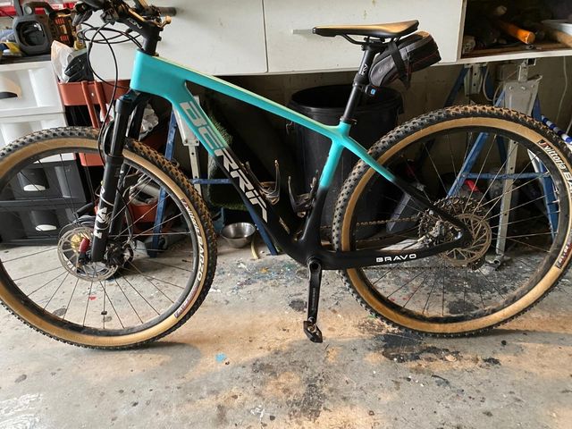 Bicicleta Berria Bravo 7 (2021)