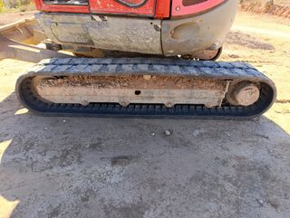 Oruga de goma para giratoria  5t