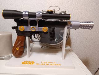 BLASTER DL-44 EDICION DELUXE  HAN SOLO STAR WARS