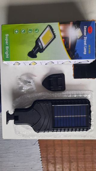 LUZ CON PLACA SOLAR.