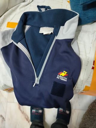 Sudadera deportiva militar