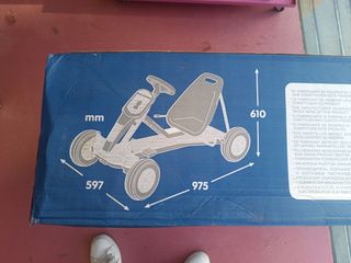 Auto, macchina a pedali