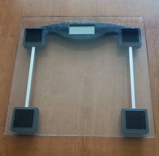 Báscula de baño digital transparente