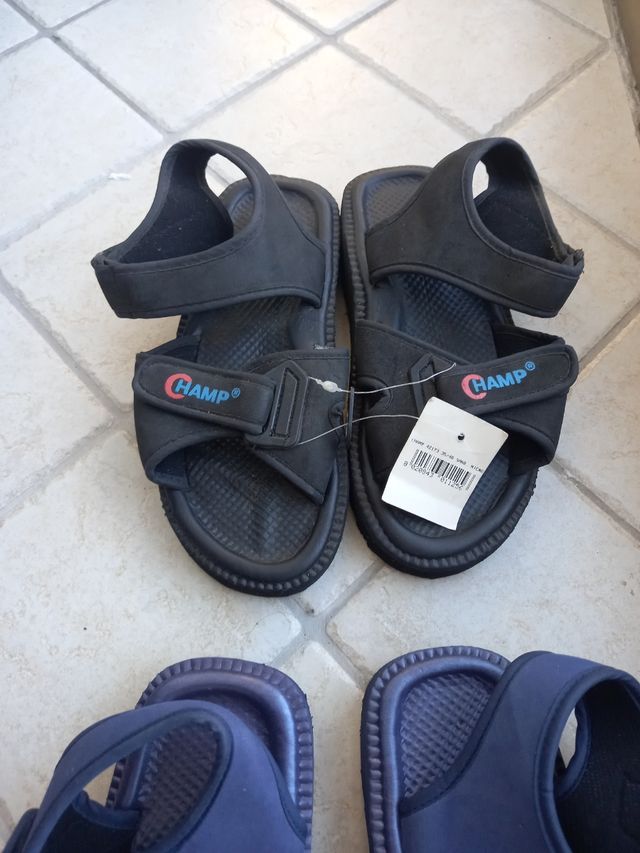 2 paia di scarpe champ n 37