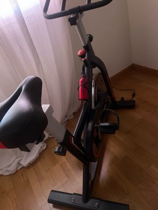 Bicicleta estática como nueva