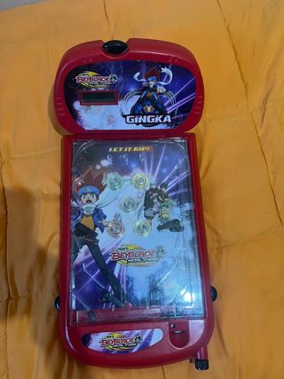 Pinball de Beyblade metal fusion