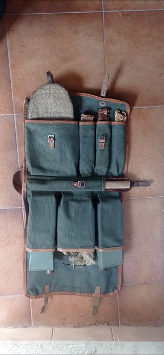 Útiles de limpieza arma y militaría.