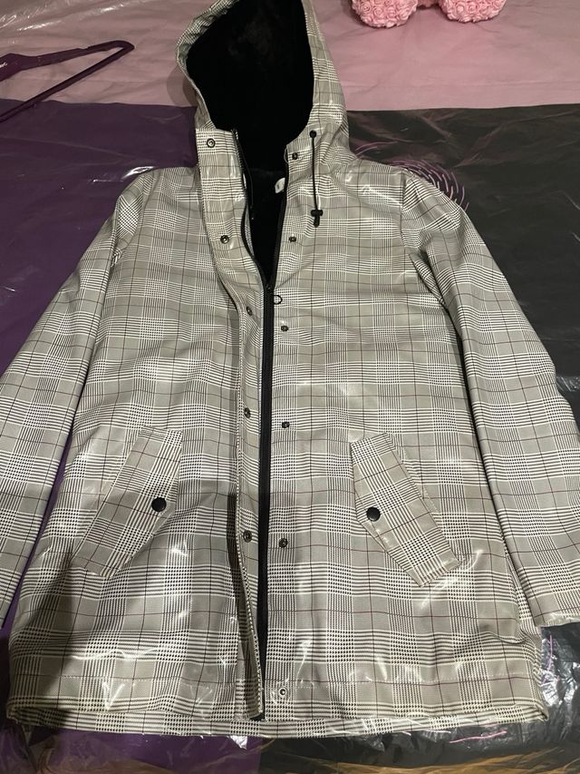 Chubasquero de pelo por dentro