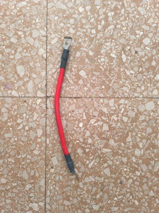 Cable batería positivo 1cm grosor 375 cm