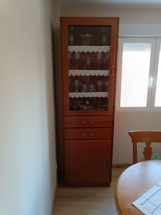 Vitrina madera maciza 