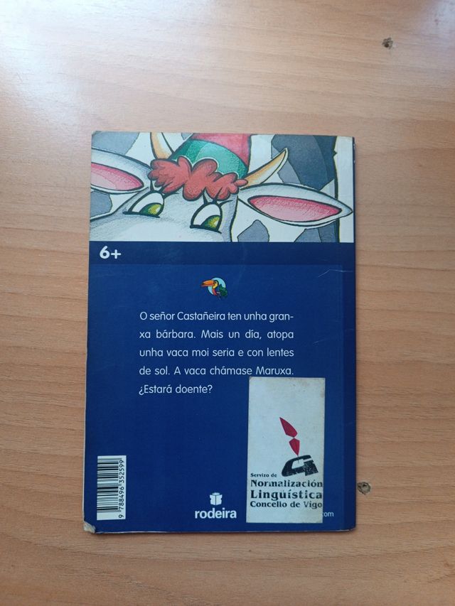 A vaca Maruxa esquia en Valbabuxa