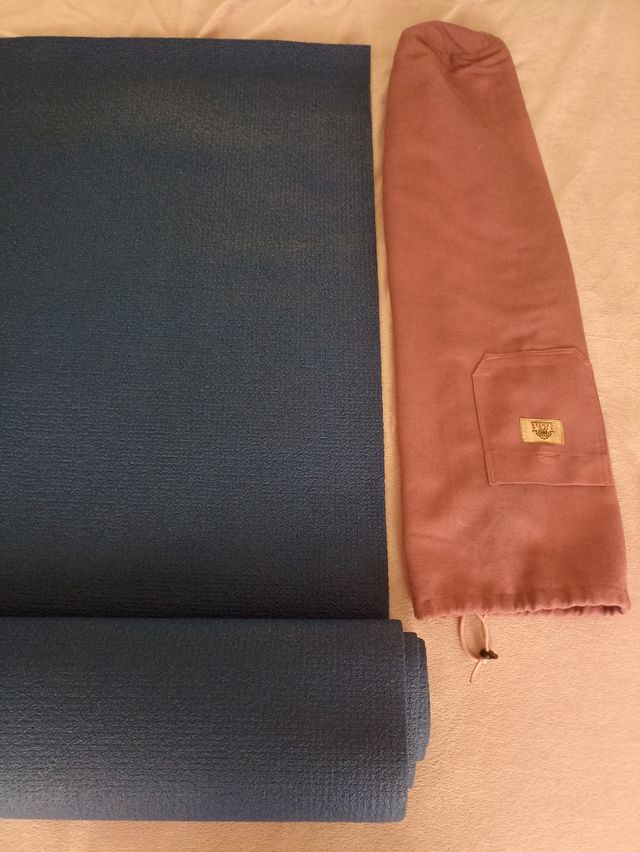 Esterilla de yoga y pilates 