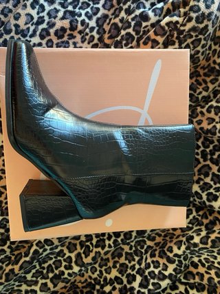 Botines negros