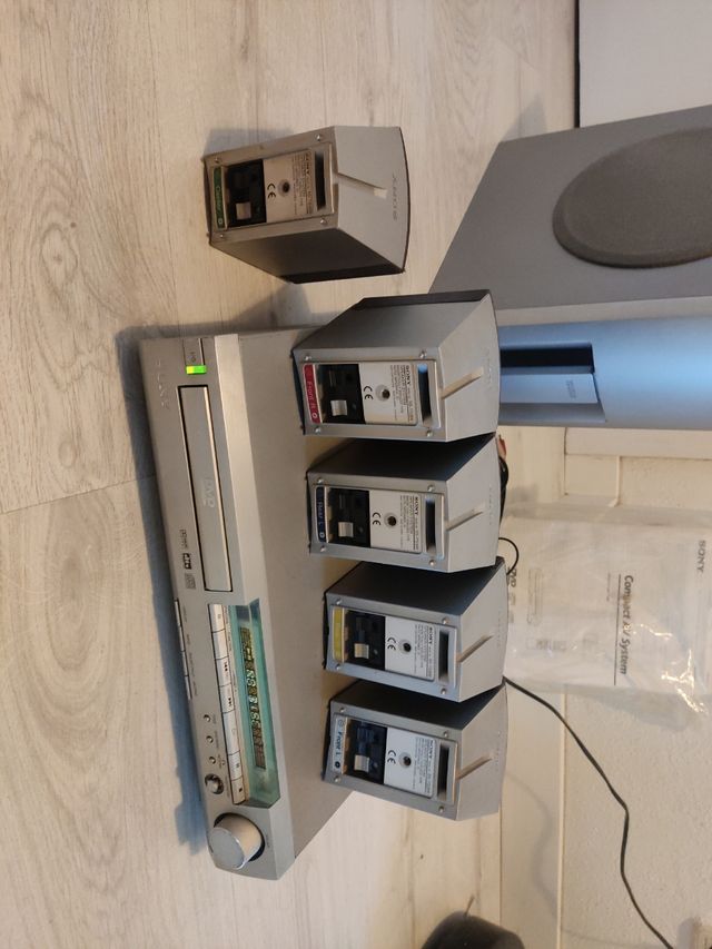 Sony reproductor DVD home cinema DAV S300