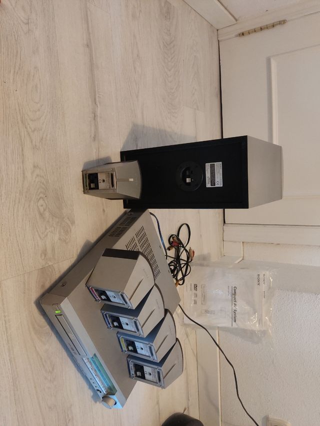 Sony reproductor DVD home cinema DAV S300