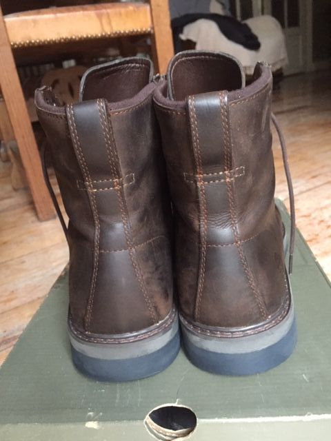 Botas Timberland cuero marrón oscuro talla 44.