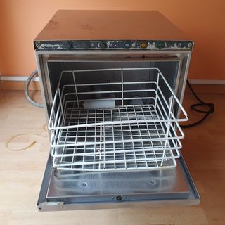 Lavavajillas Hoonved C35 (para piezas).