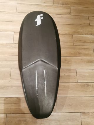 Surf foil board prone carbon