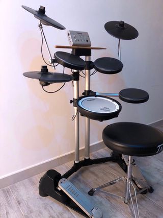 Batteria elettronica Roland HD-1, Vdrums compatta