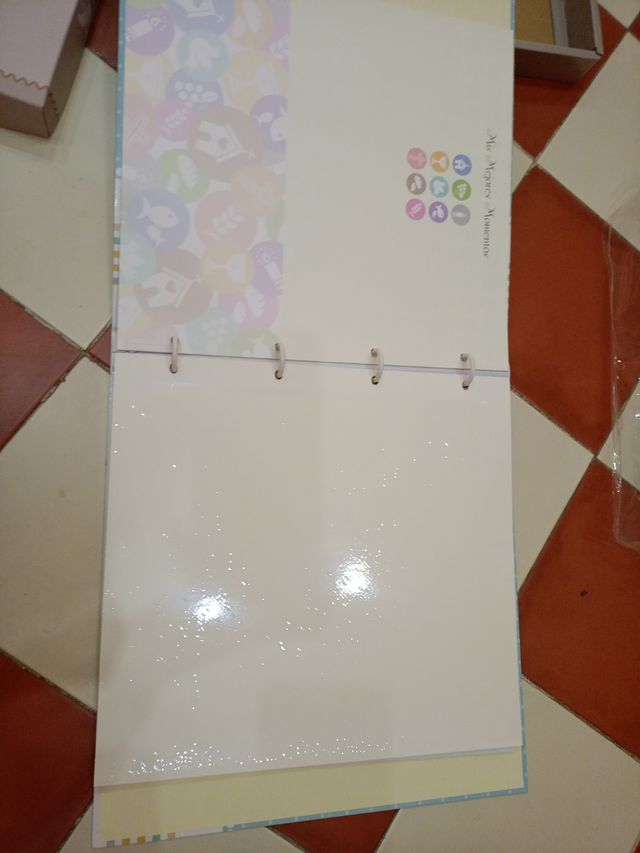 Libro/Álbum de mi primera comunión 