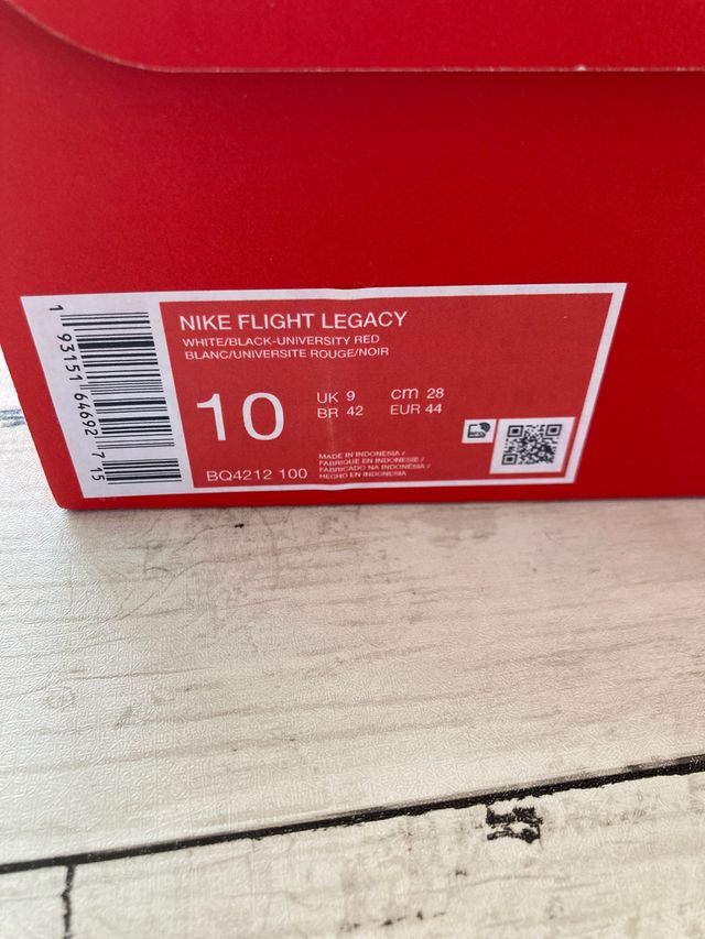 Nike flight legacy 44