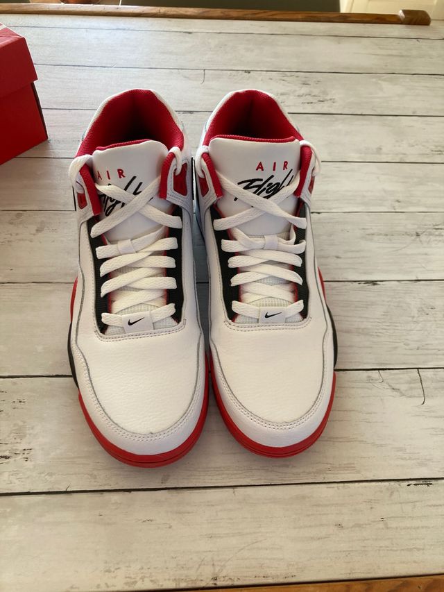 Nike flight legacy 44