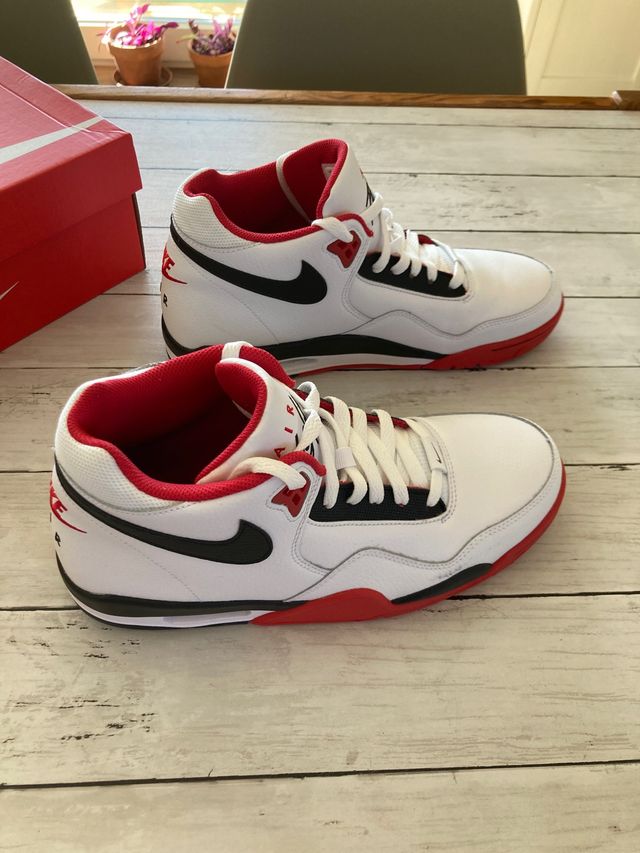 Nike flight legacy 44