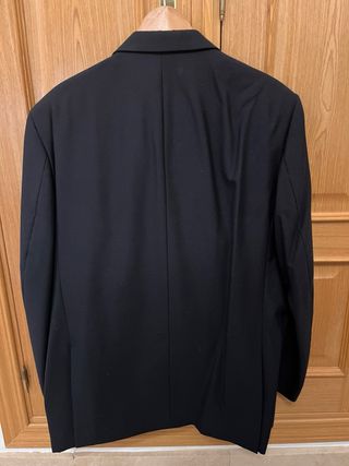 Traje caballero corte clásico azul marino
