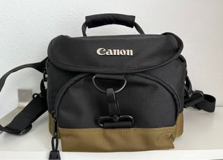 Camara Canon 1300D + objetivo 50mm