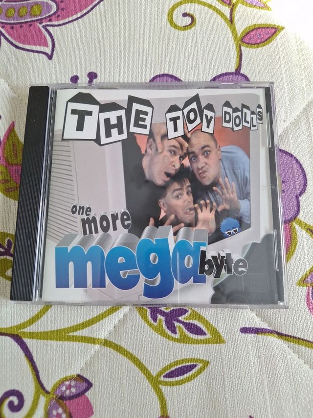 The toy dolls one more mega byte