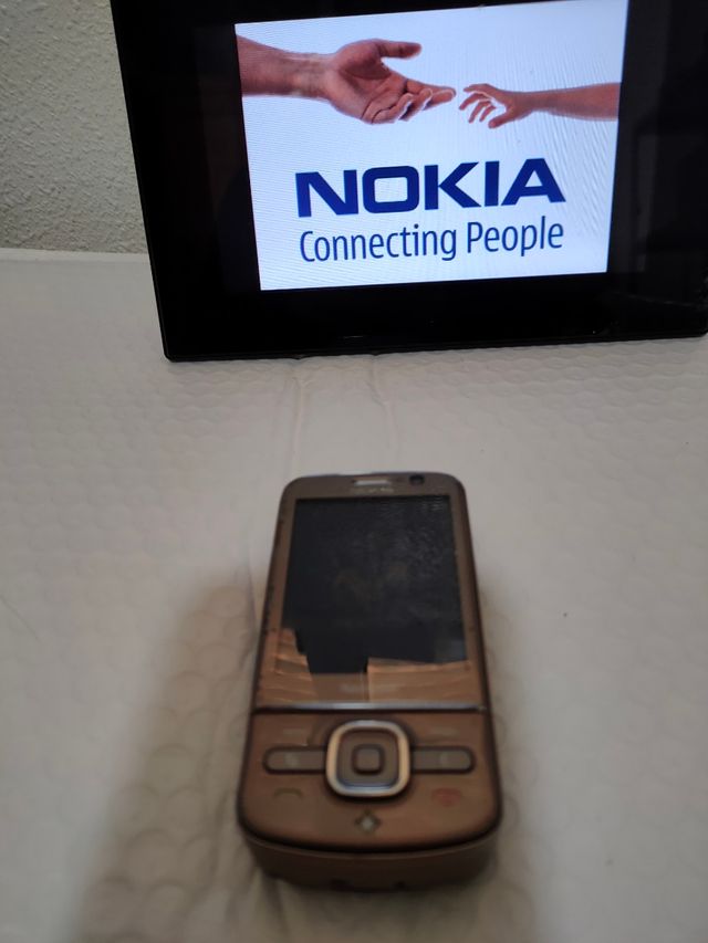 Nokia 6710 gratuito