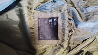 Cortavientos verde militar