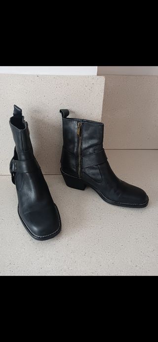 Botines ZARA de piel
