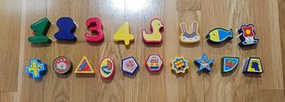 Cubo de juguete infantil